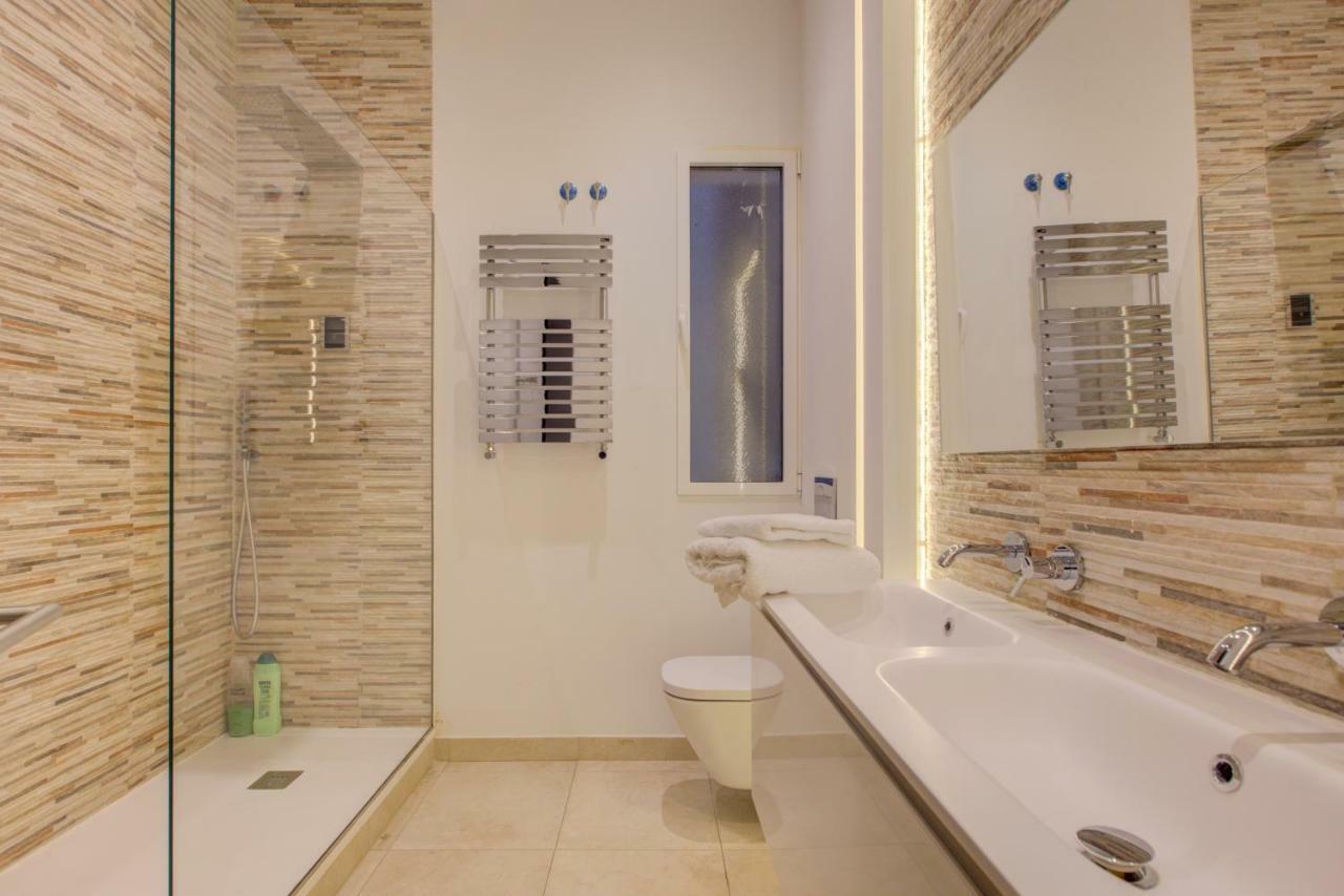 Luxury Rooms Madrid Center Exterior photo